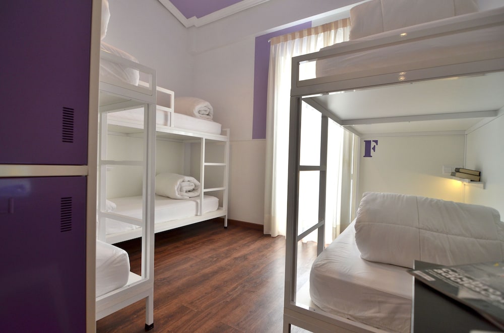Basic Quadruple Room