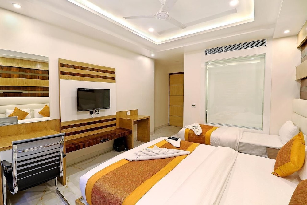 Deluxe Triple Room - Photo 4
