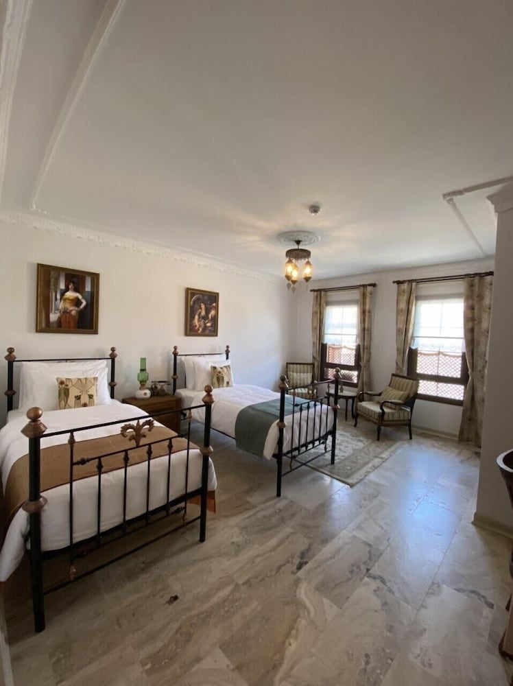 Superior Double Room - Photo 1