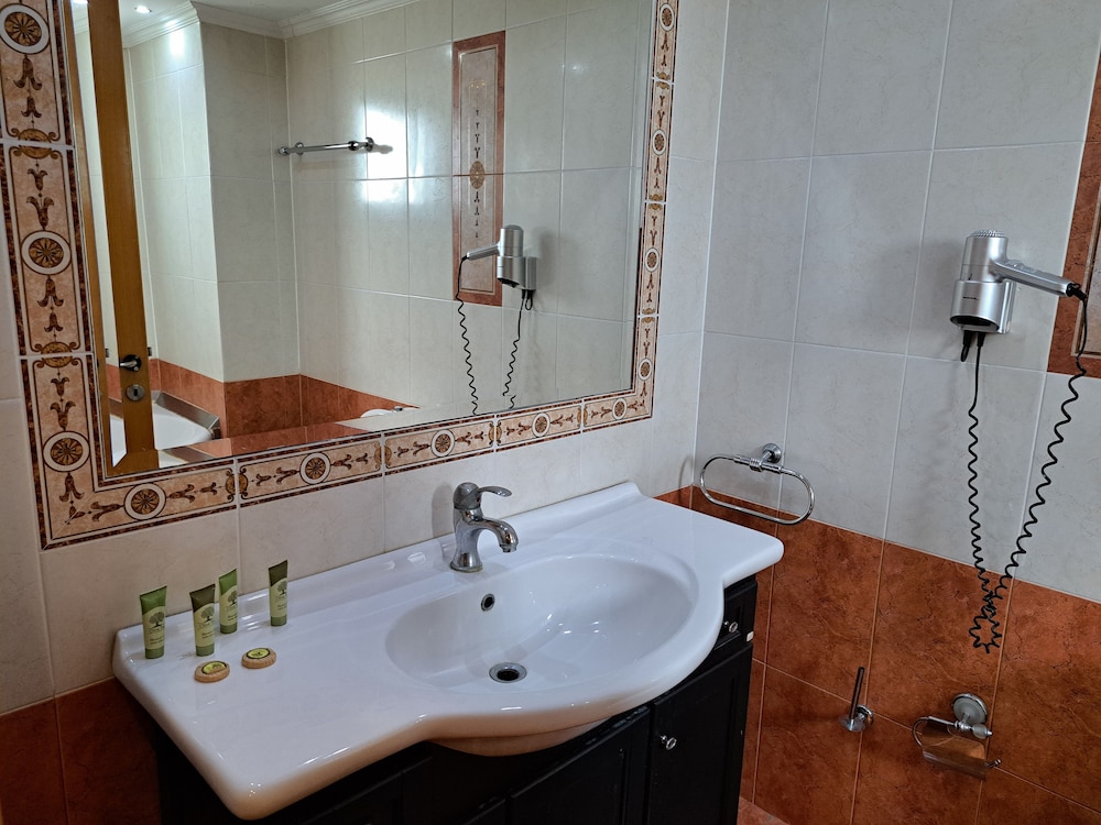 Executive Suite photo 3