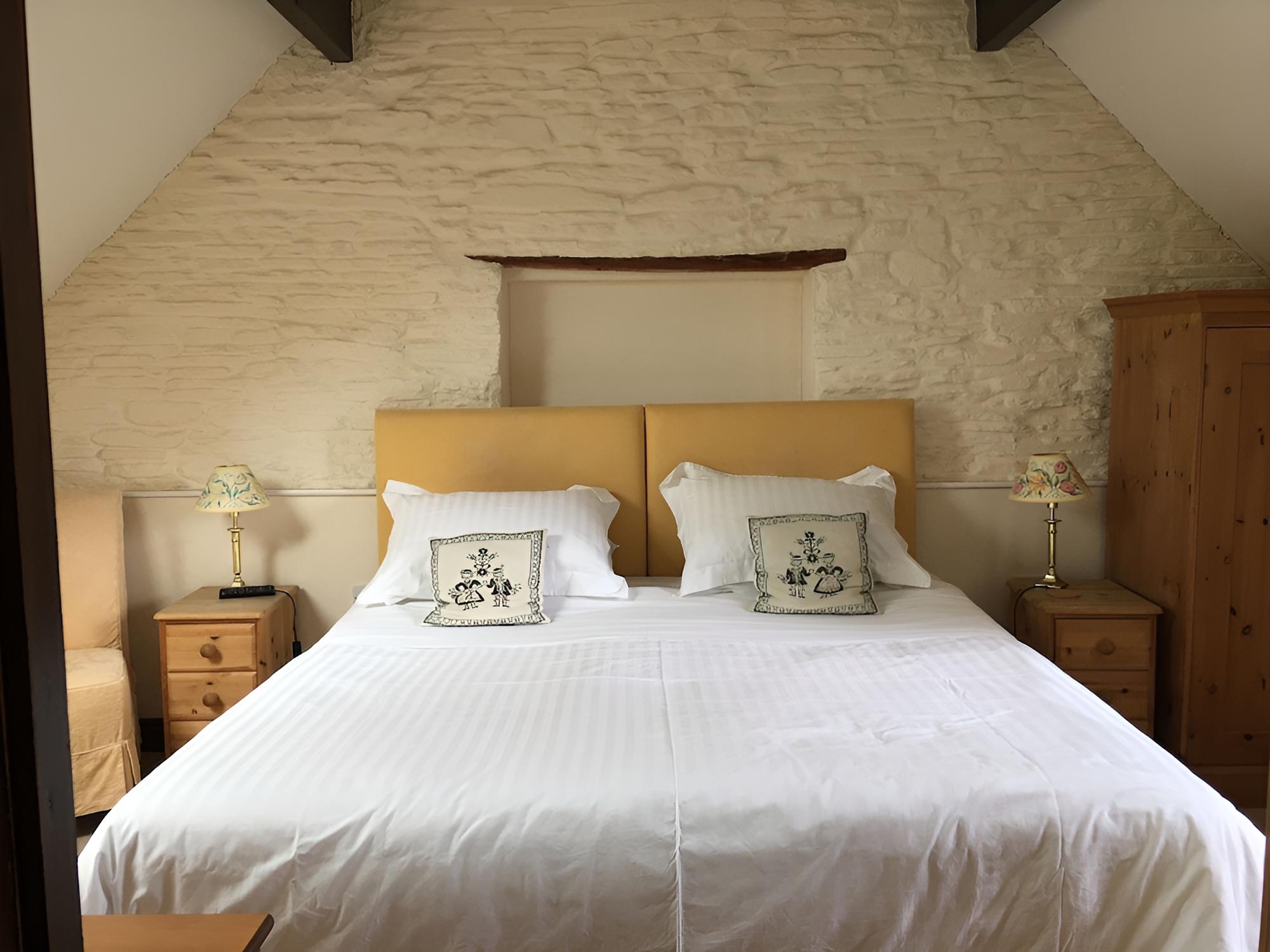 Double Room, Ensuite (Drake's Room) photo 1