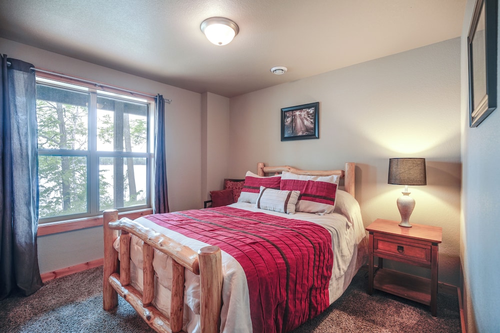 House (2 Bedrooms) photo 2