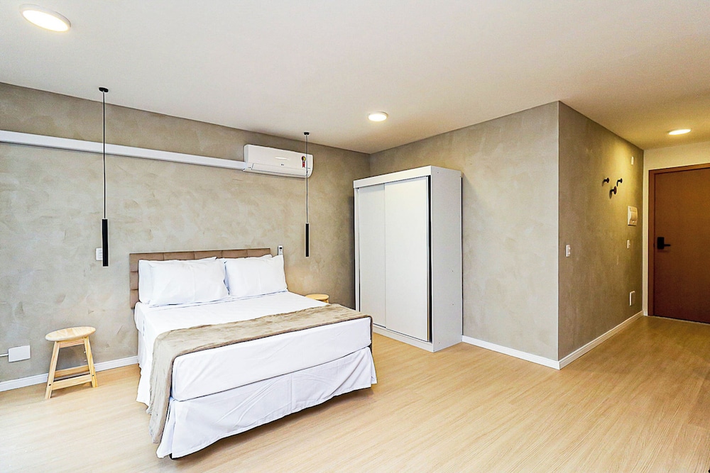 Premium Studio