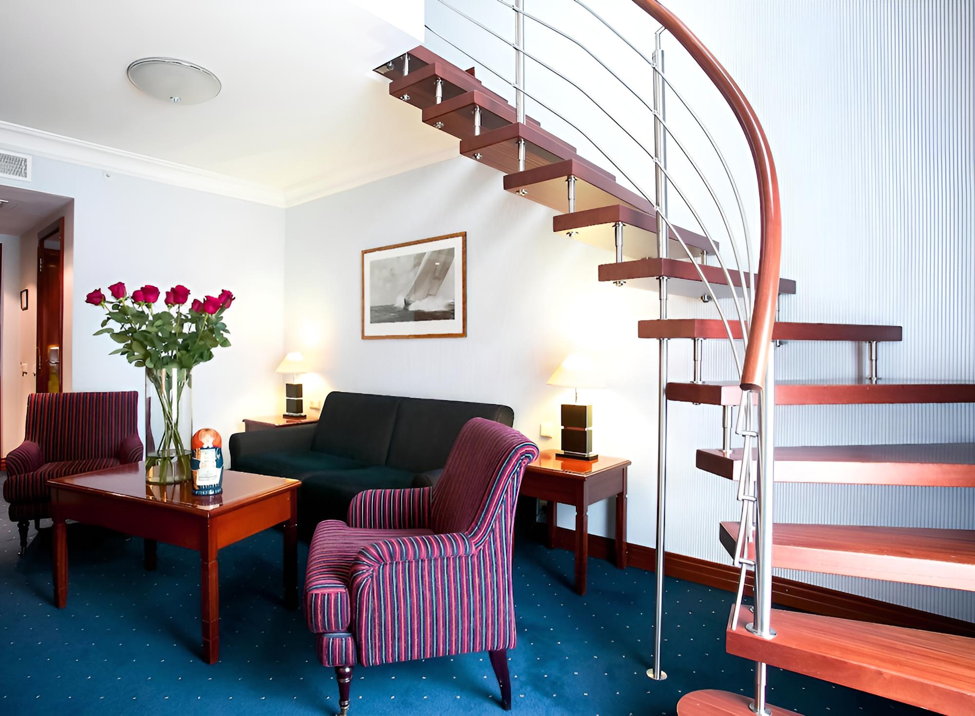 Suite (Duplex) photo 1