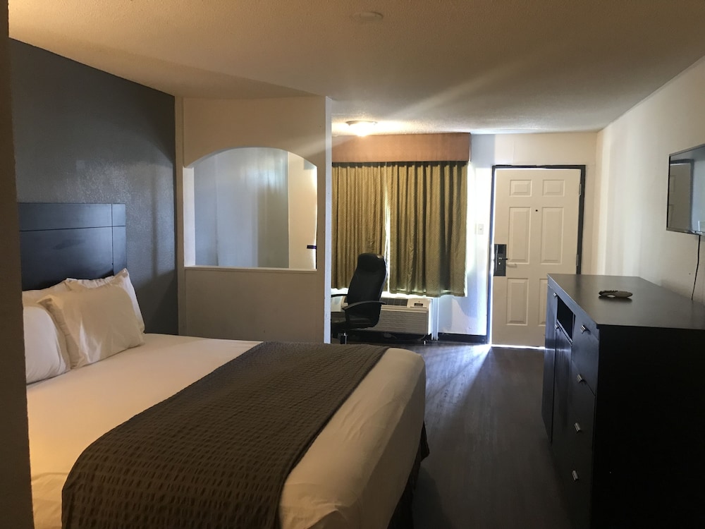 Deluxe Single Room photo 3