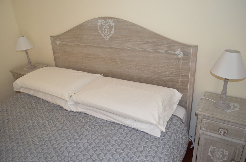 Double Or Twin Room, 1 Double Bed, Private Bathroom, Garden View photo 1