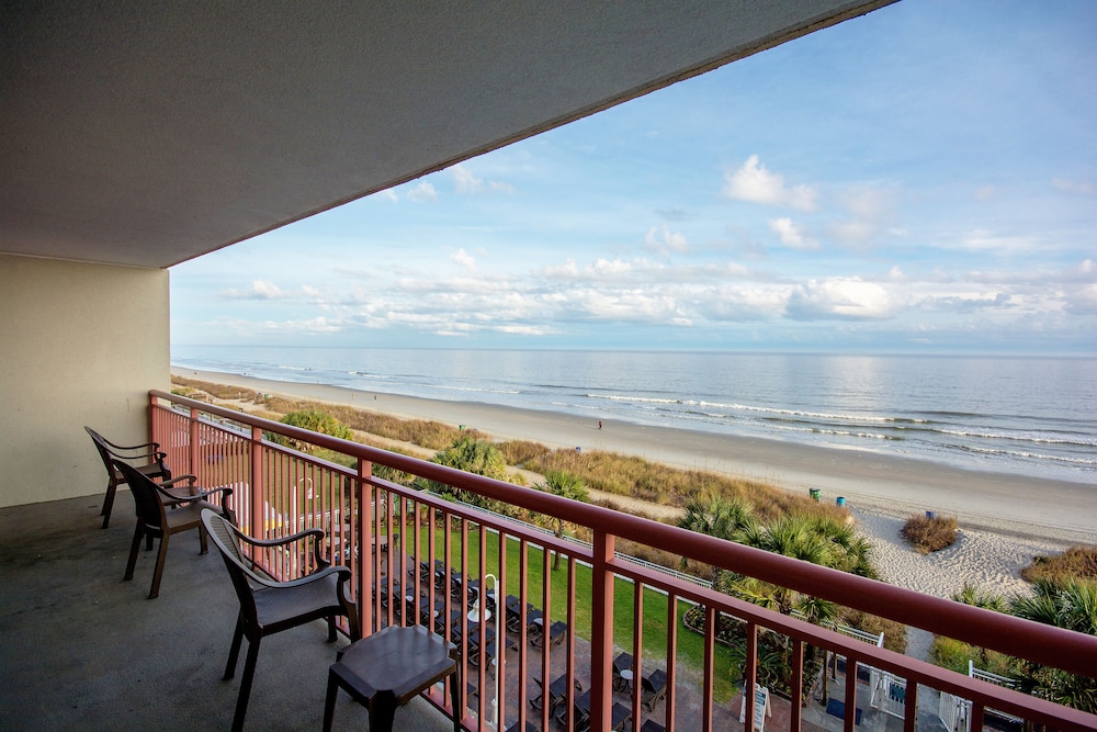 Oceanfront Deluxe One Bedroom King Condo - Photo 5