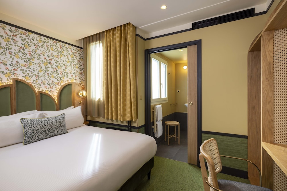 Comfort Room photo 3