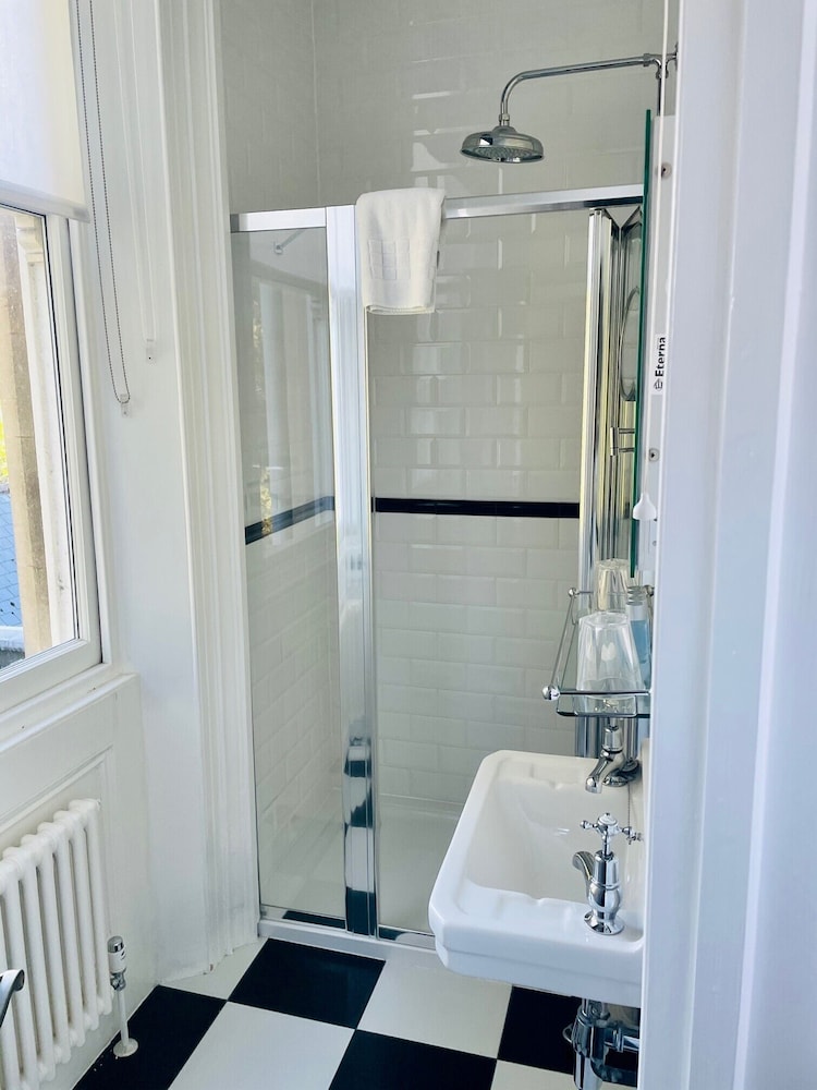 Double Room, Ensuite photo 3
