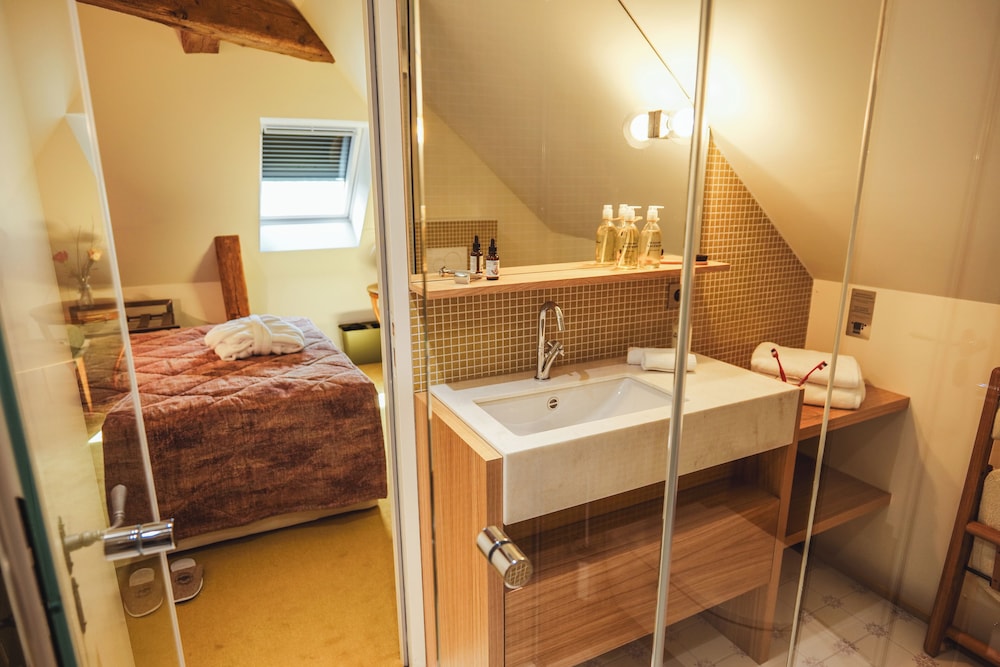 Superior Double Room - Photo 3