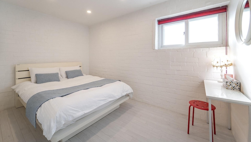 Basic Room, 1 Bedroom (302(Ocean view)) - Photo 11