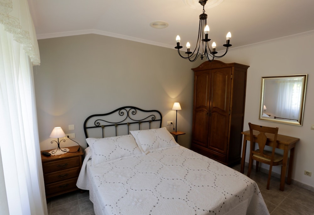 Double Or Twin Room photo 3