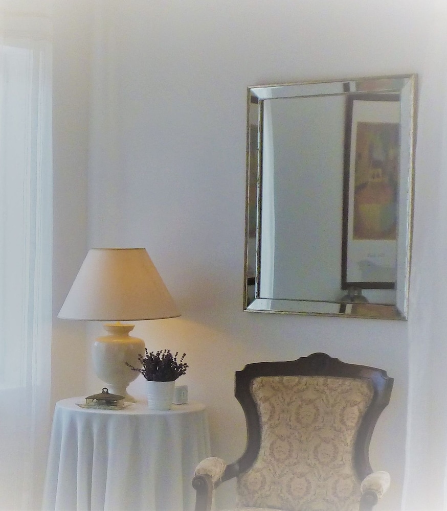 Panoramic Room, 1 Queen Bed, Pool View photo 3