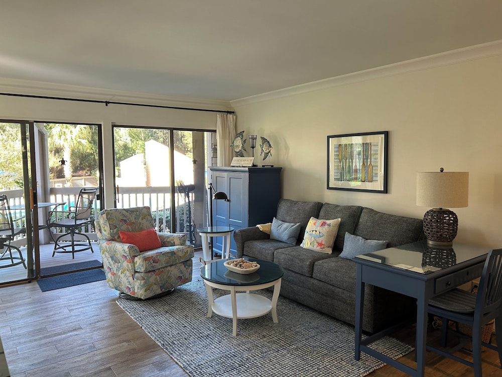 Villa, Multiple Beds, Kitchen, Pool View (2410 Lighthouse Tennis)