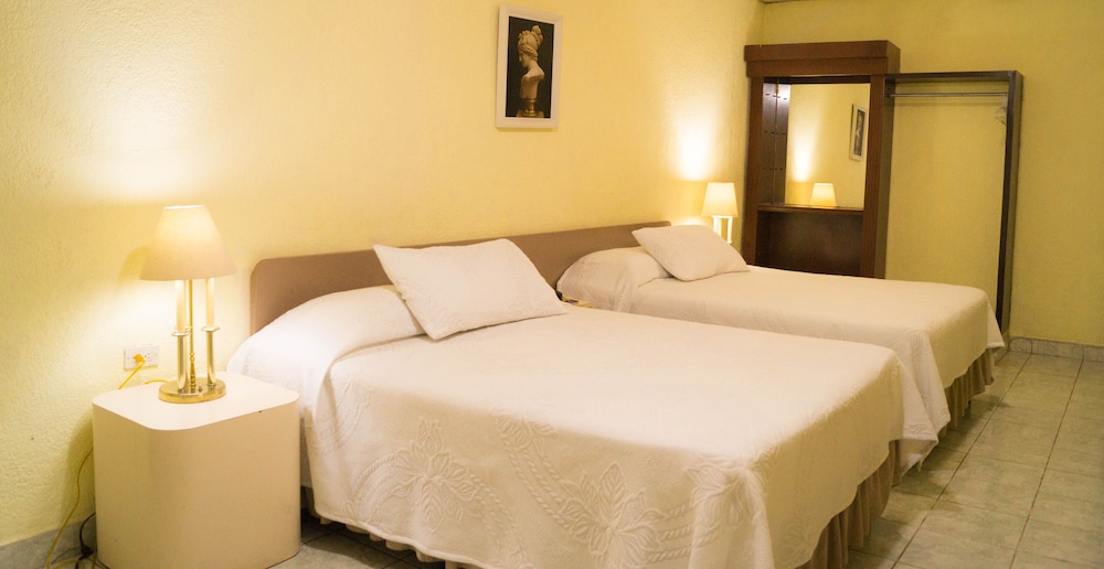 Economy Double Room photo 1
