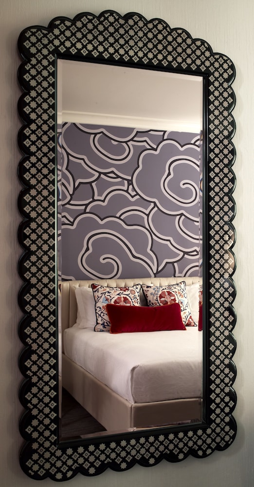 Premium Room, 1 King Bed (Spa) - Photo 1