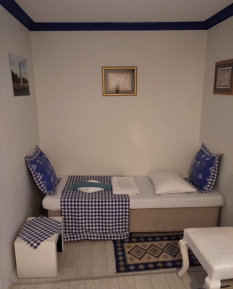 Triple Room photo 2