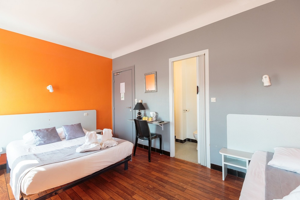 Triple Room photo 2