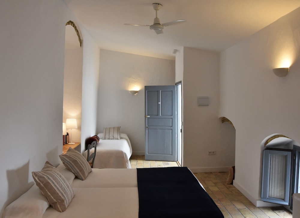 Habitación cuádruple (con bañera) photo 2