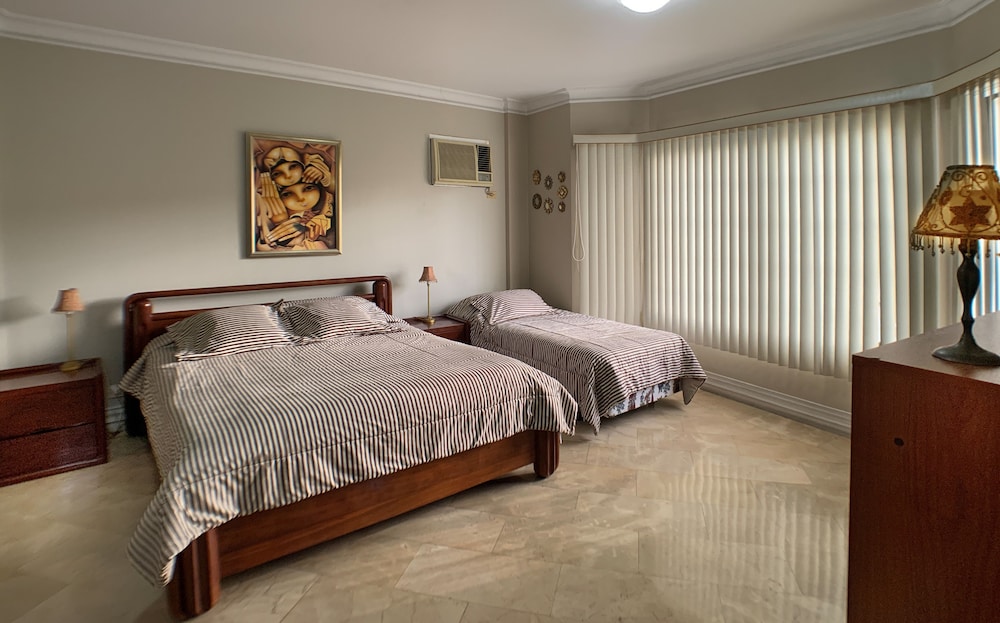 Deluxe Triple Room, Hill View photo 2