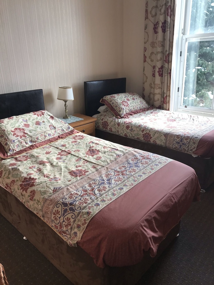 Basic Double or Twin Room photo 2