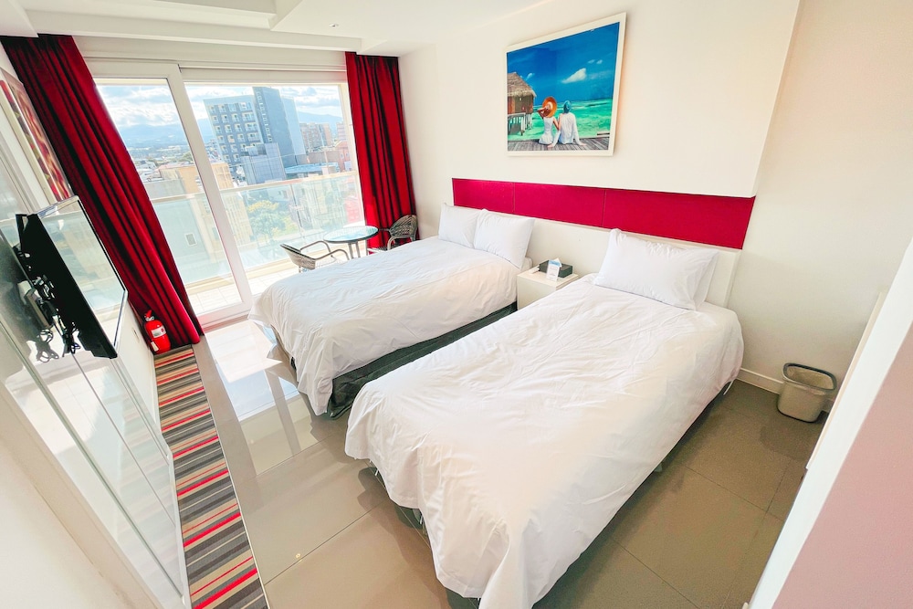 City Deluxe Twin for 3 people (Provided a cup of Americano per stay) - Photo 3