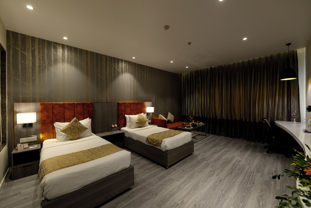 Executive Twin Room - Photo 3