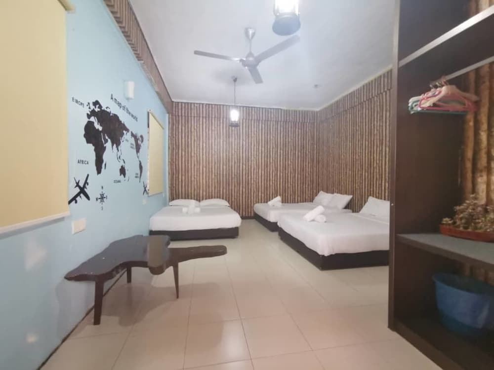 Medium Room