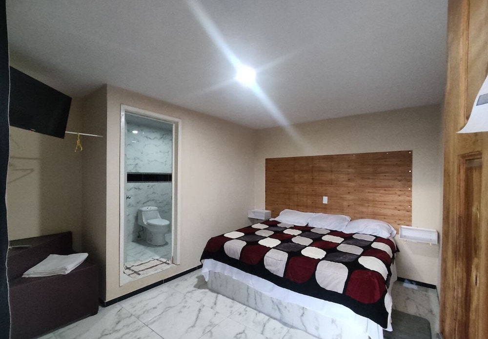Classic Double or Twin Room photo 1