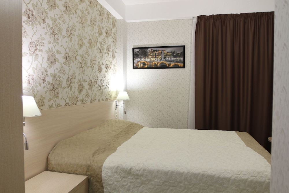 Standard Double Or Twin Room photo 2