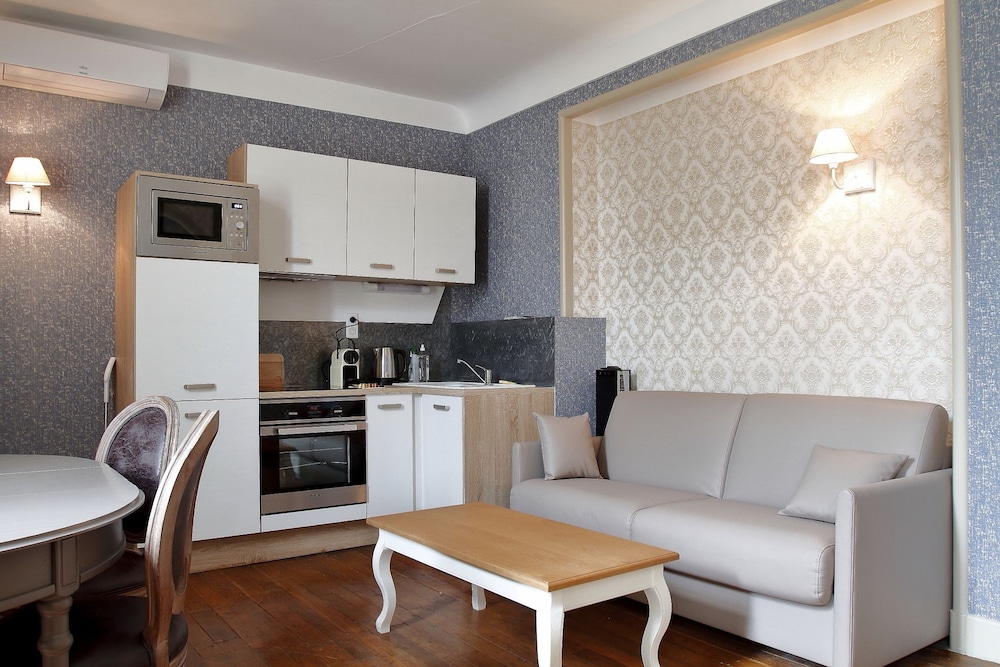 Luxury Apartment, 2 Bedrooms, Kitchen photo 3