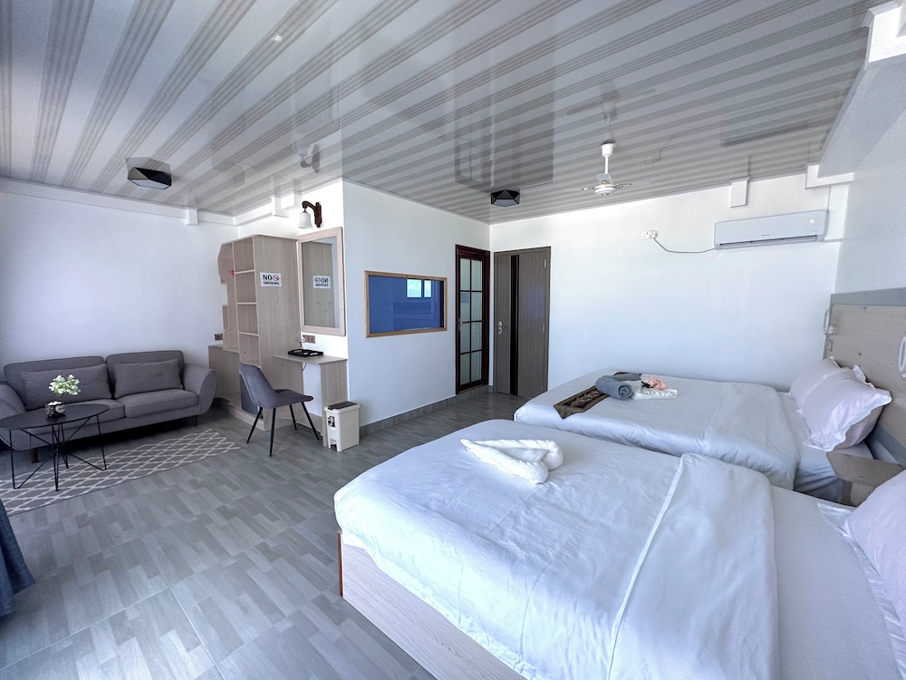 Superior Triple Room - Photo 4
