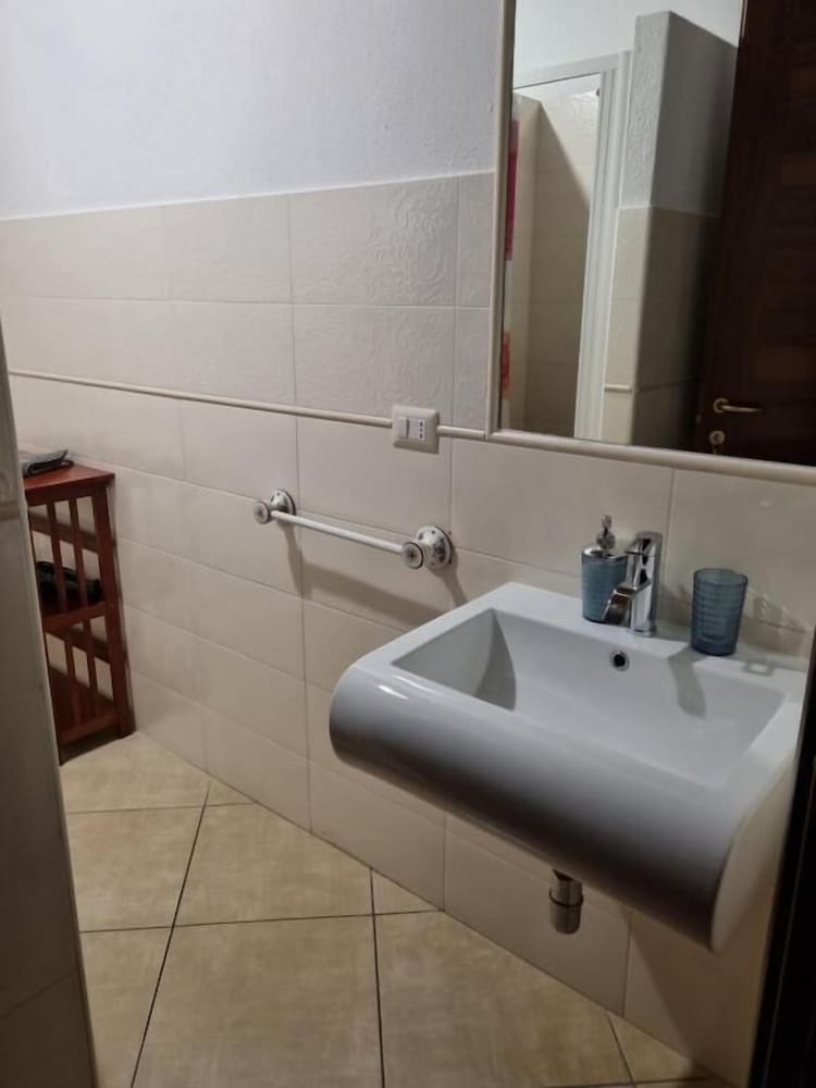 Deluxe Double or Twin Room photo 3