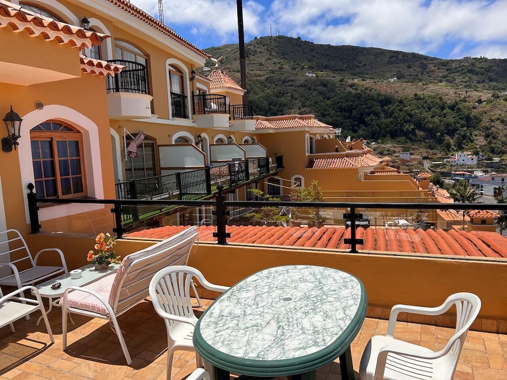 Superior Apartment, 2 Bedrooms, Terrace, Sea View - Photo 9