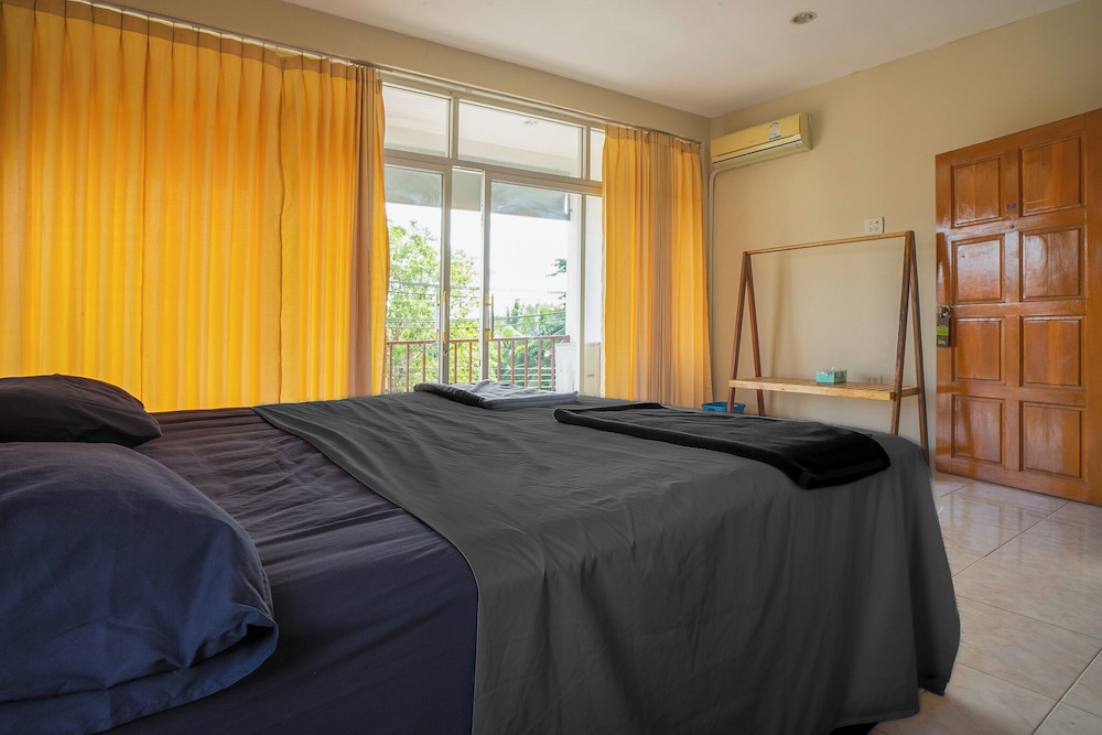 Double/Twin AC Room photo 2