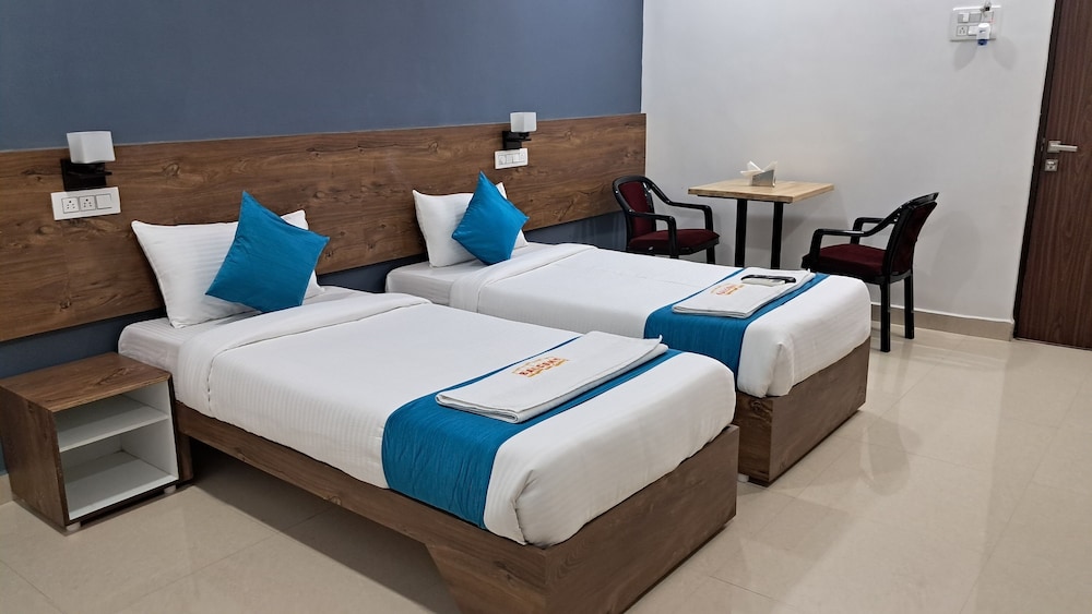 Deluxe Double or Twin Room - Photo 2
