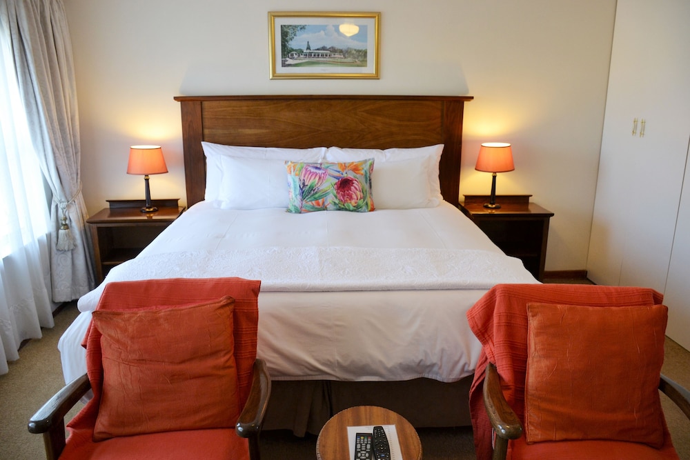 Suite (Glendower Upstairs) photo 2