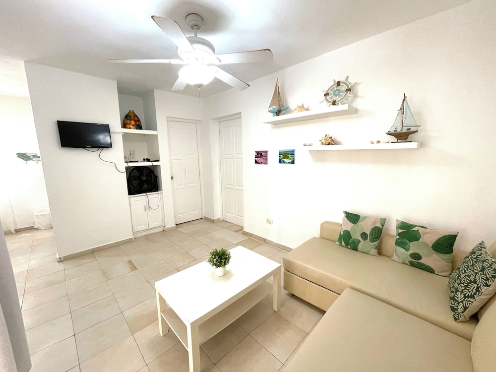 Classic Villa, 1 Bedroom, Beachside