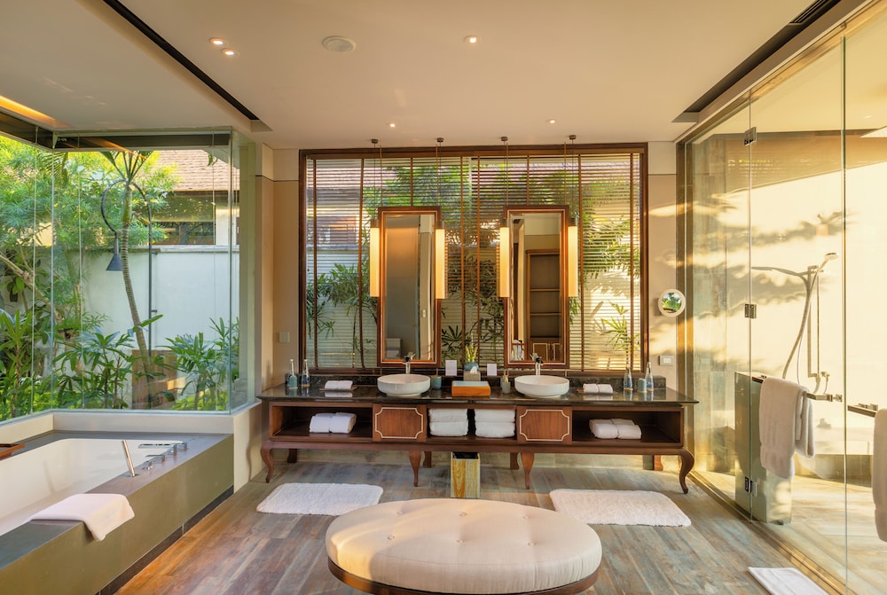 One Bedroom Residence with Private Pool - Photo 4