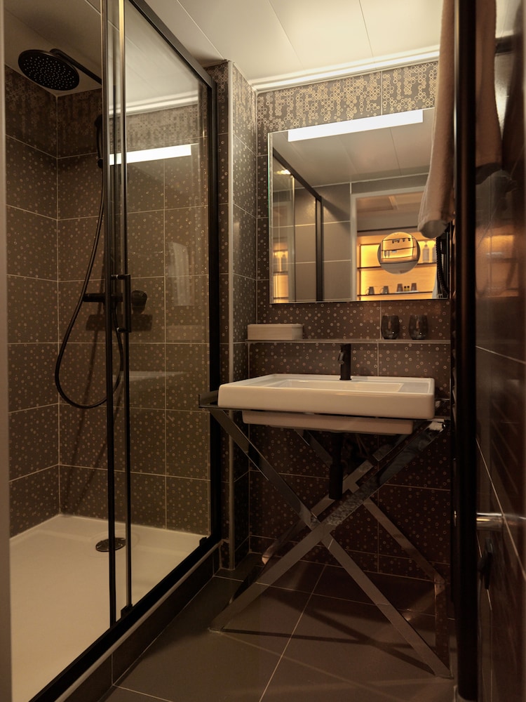 Pro Work Suite (Factory) - Photo 4