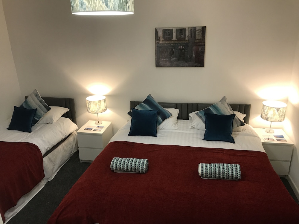 Standard Triple Room, Ensuite (.) photo 3