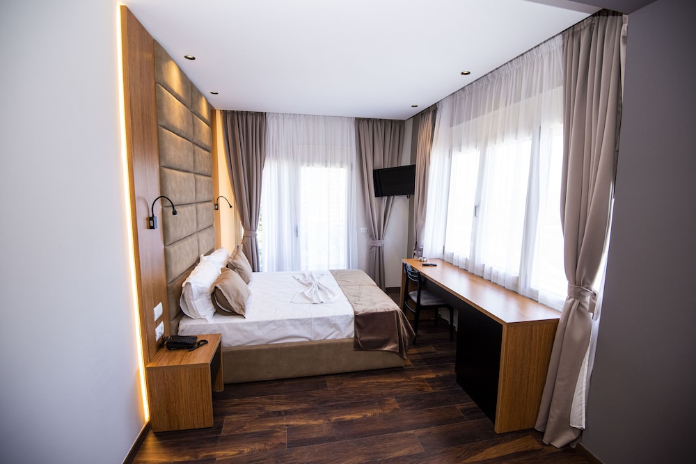 Standard Double Room with Garden View photo 1