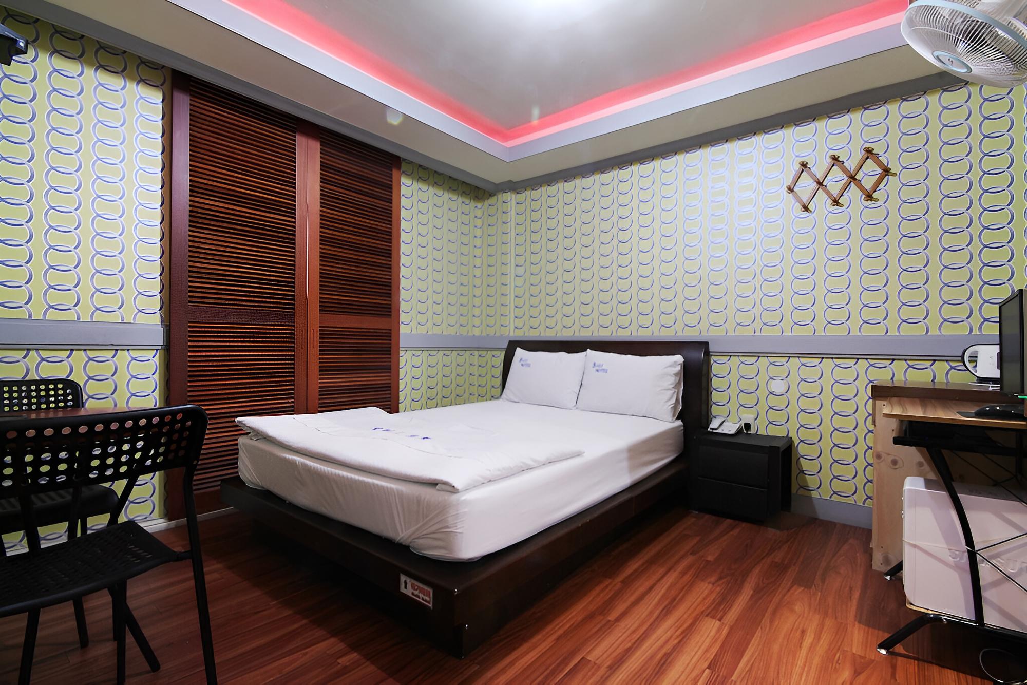 Room (Standard Room) photo 3