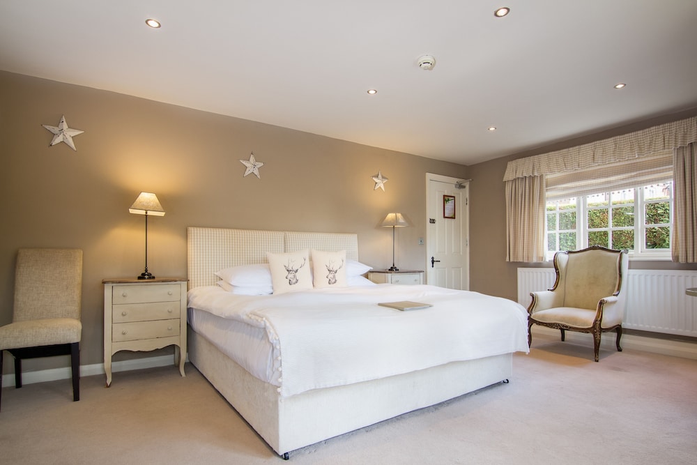 Standard Double or Twin Room photo 1