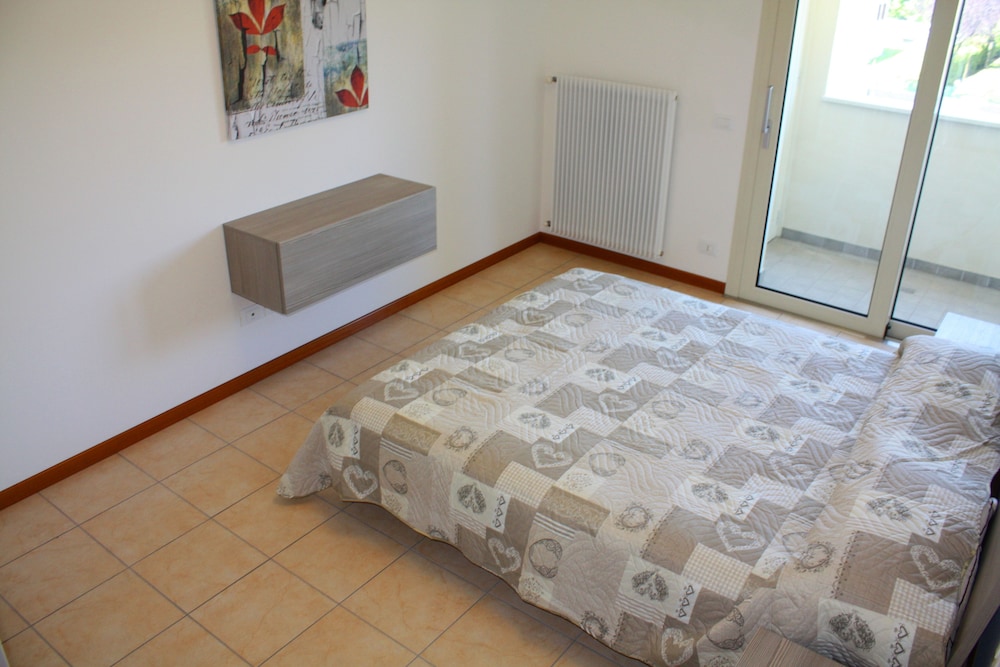 Apartment, 2 Bedrooms, Balcony