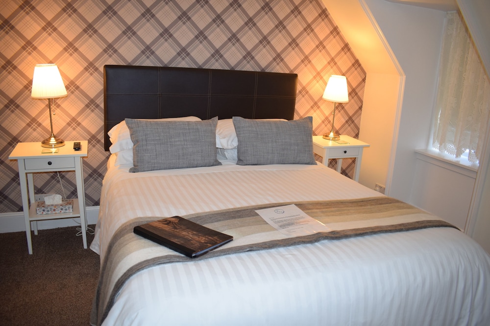 Standard Double Room Ensuite 4 photo 1