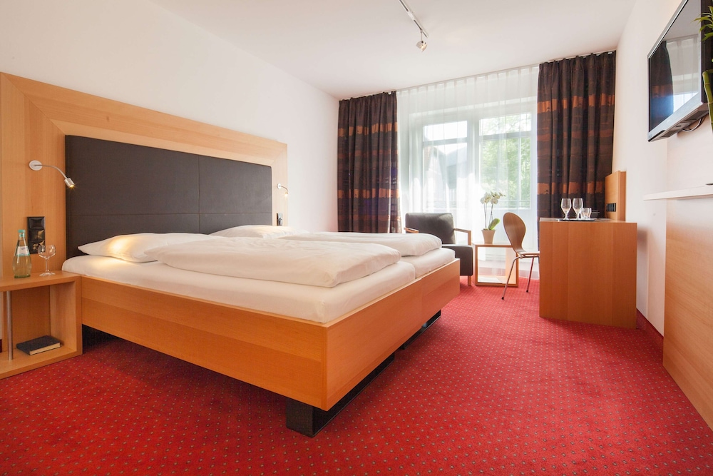 Design Double Room Single Use photo 3