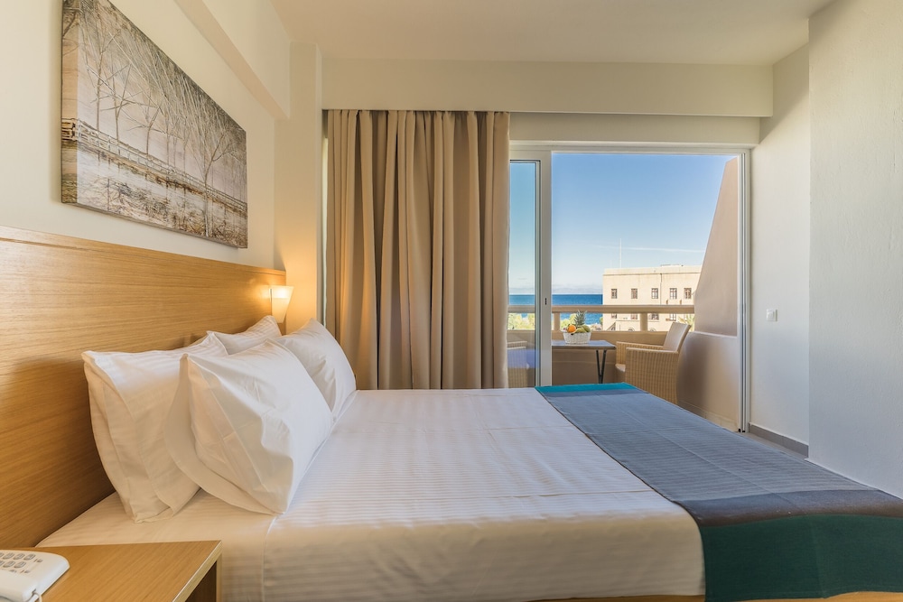 Superior Room - Photo 3
