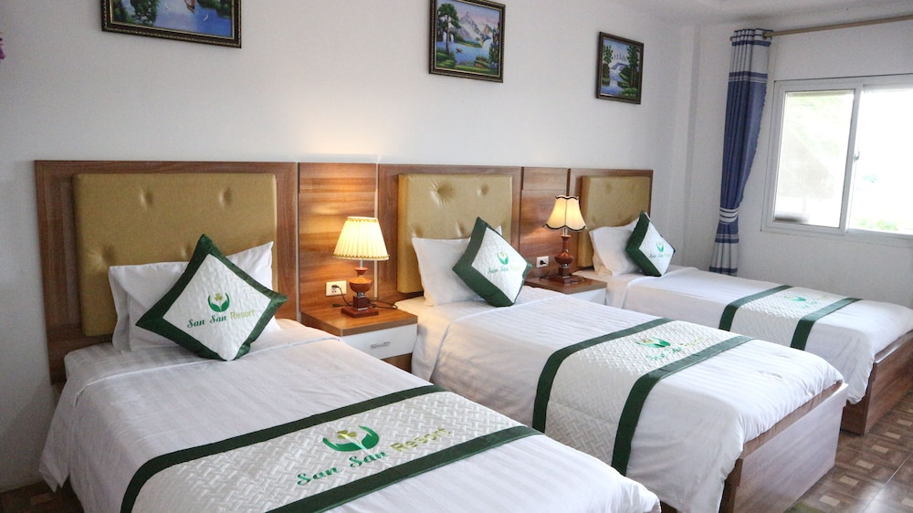 Deluxe Triple Room photo 1