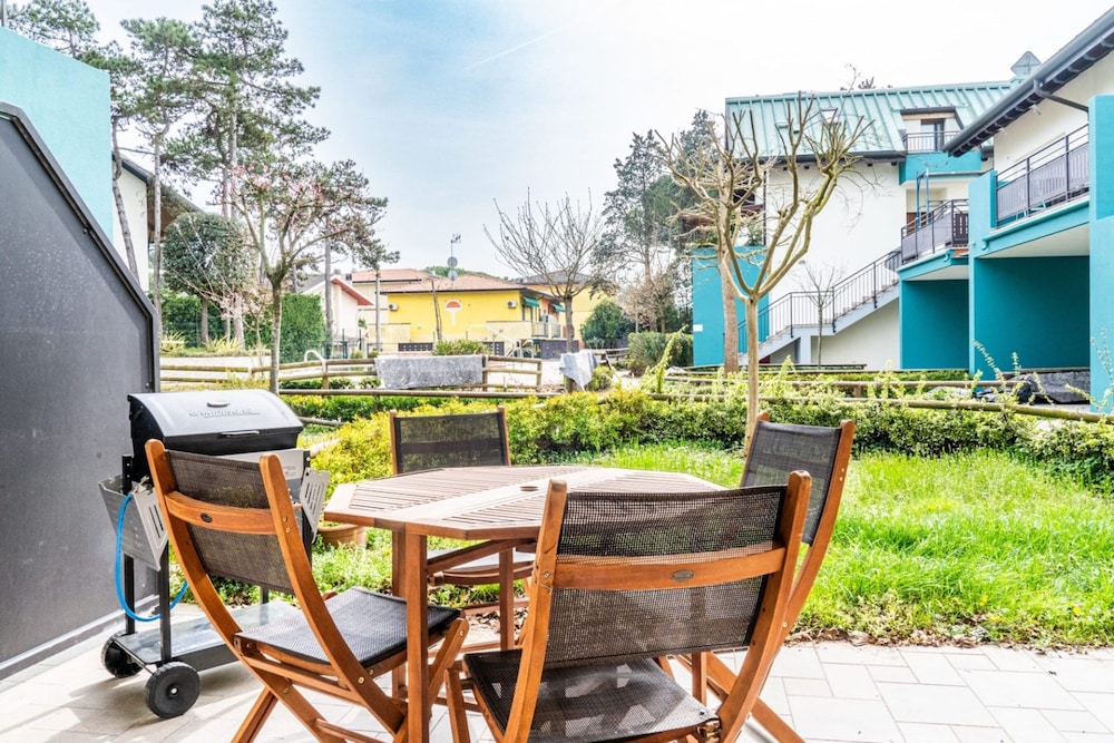 Apartment, 1 Bedroom, Patio, Garden View